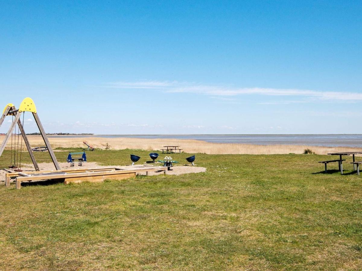 8 Person Holiday Home In R M Bolilmark Eksteriør billede